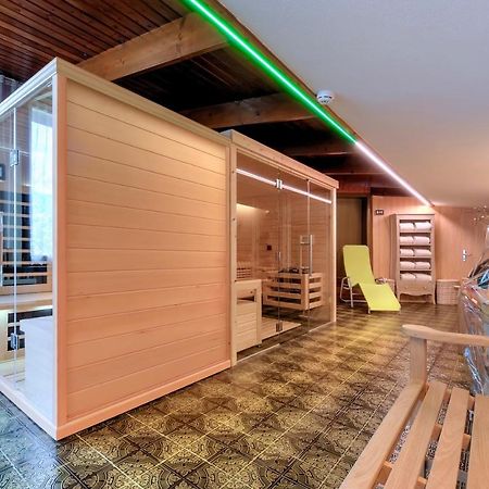 Hotel Kapriol Фольгарида Экстерьер фото